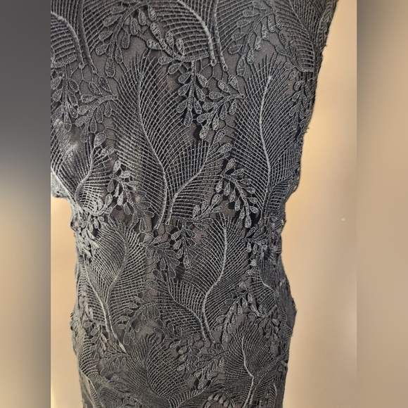 NWT Diane Von Furstenberg Black Dress Size 4 - Picture 3 of 9